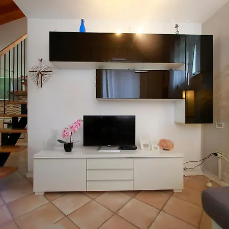Apartamento 4 Borgo Di Garda