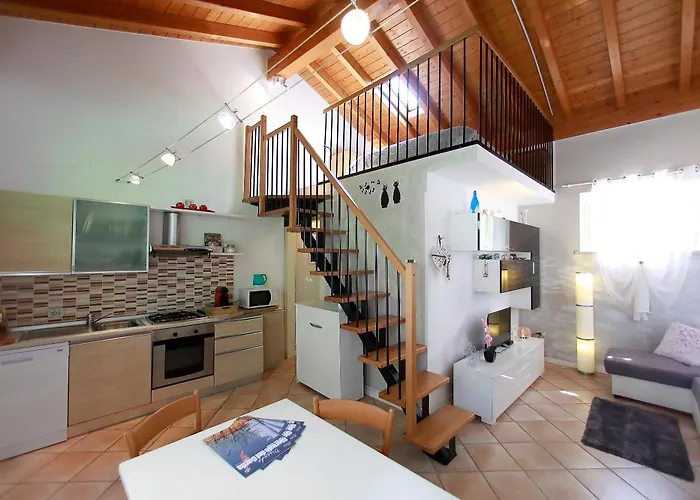 4 Borgo Di Garda Appartement