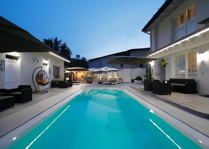 4 Borgo Di Garda Appartement *
